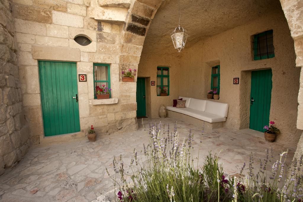 Hezen Cave Hotel Ортахисар Экстерьер фото